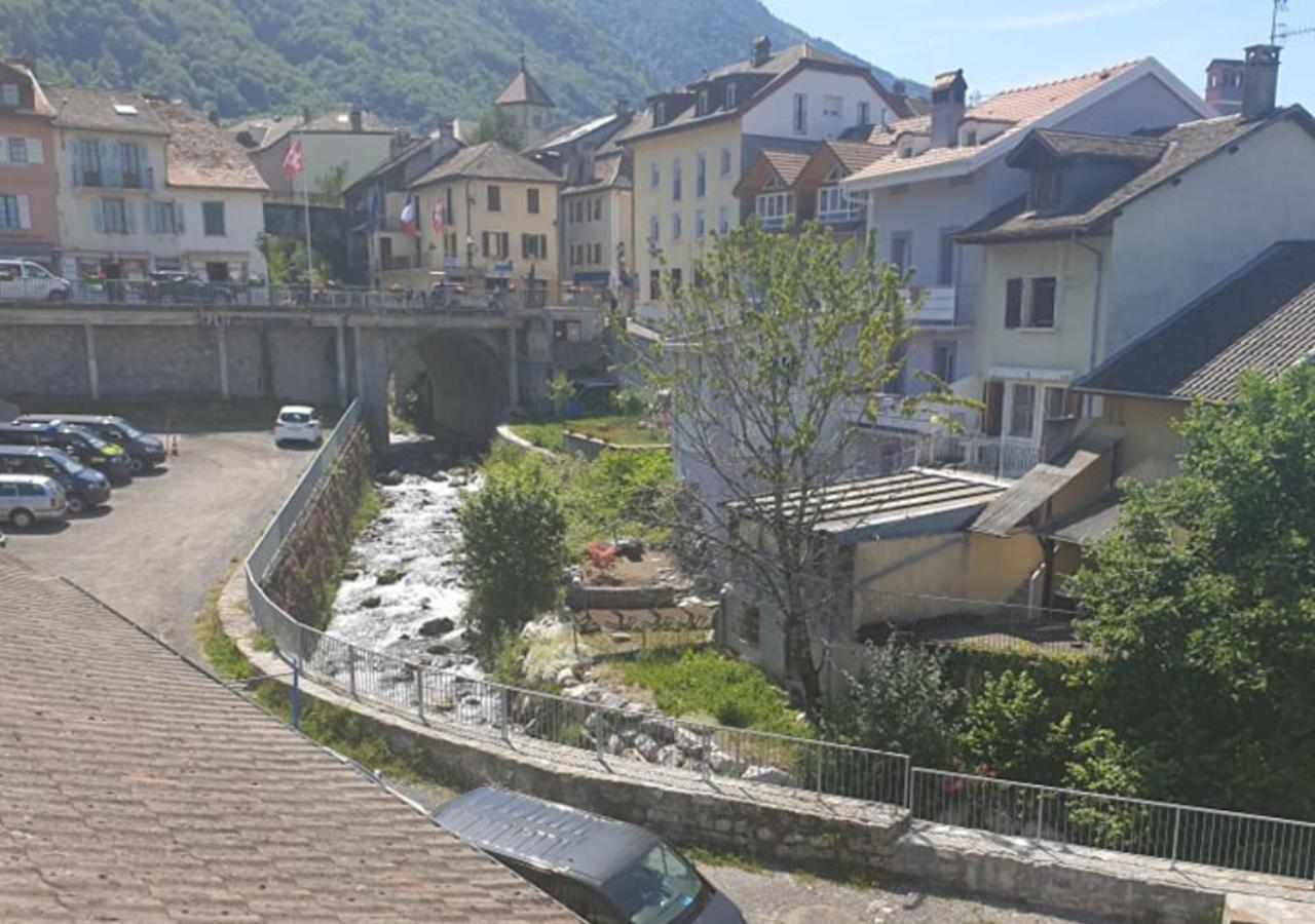 Le Rivage Hotell Saint-Gingolph Exteriör bild